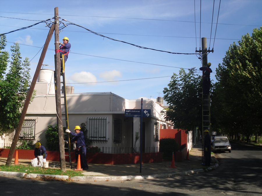 Tendido aéreo (ADSS)